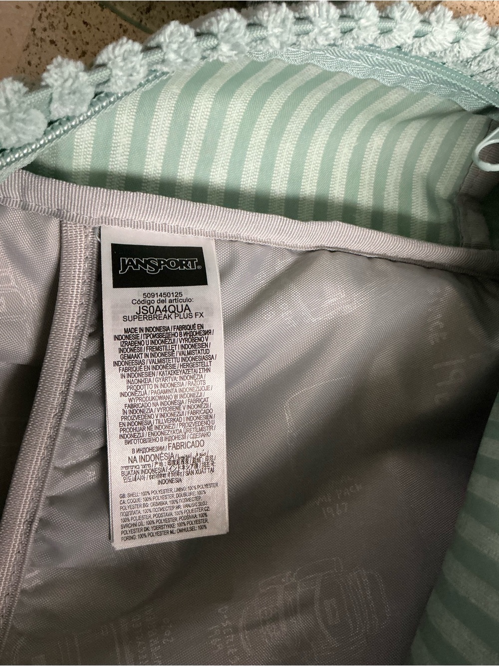 JanSport SuperBreak Plus FX Surreal
Corduroy Backpack Faded Sage Green - Picture 8 of 13